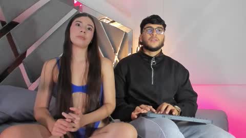 MikeAndLucy online show from 09/18/25, 05:31