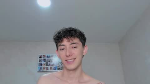 Snapshot of mikebelf4 chatting on 11/12/25, 04:24 Mikebelf4 online show from 11/12/25, 04:24