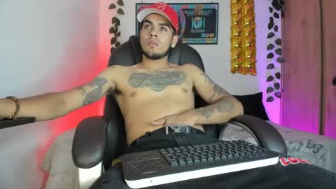 mikee_scooth online show from 02/07/25, 09:04