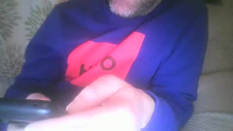 Snapshot of mikehockishuge9 chatting on 02/15/25, 10:31 mikehockishuge9 online show from 02/15/25, 10:31