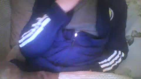 Snapshot of mikehockishuge9 chatting on 03/02/25, 09:54 mikehockishuge9 online show from 03/02/25, 09:54