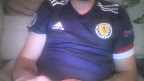 Snapshot of mikehockishuge9 chatting on 09/14/25, 09:25 mikehockishuge9 online show from 09/14/25, 09:25