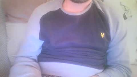 Snapshot of mikehockishuge9 chatting on 10/18/25, 09:59 mikehockishuge9 online show from 10/18/25, 09:59