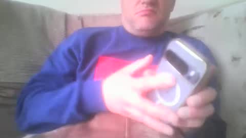 Snapshot of mikehockishuge9 chatting on 04/11/26, 01:48 mikehockishuge9 online show from 04/11/26, 01:48
