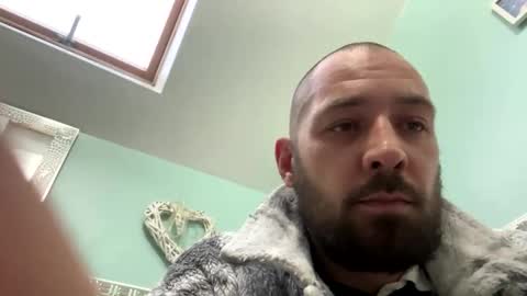 mikejames12369 online show from 09/21/25, 05:53