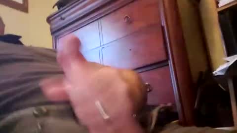 Snapshot of mikemalas1000 chatting on 09/14/25, 02:05 mikemalas1000 online show from 09/14/25, 02:05