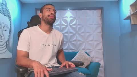 MIKE PARK  online show from 09/15/25, 11:21