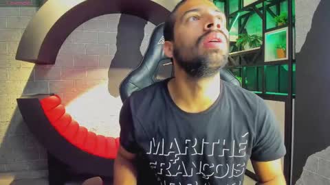 MIKE PARK  online show from 09/25/25, 11:03