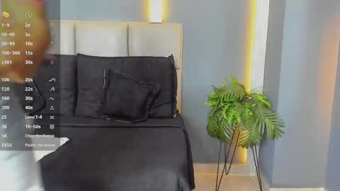 MIKE PARK  online show from 09/30/25, 11:04