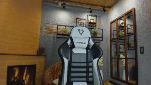 MIKE PARK  online show from 10/13/25, 11:21