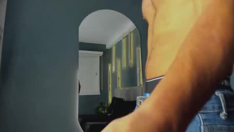 MIKE PARK  online show from 10/29/25, 11:01