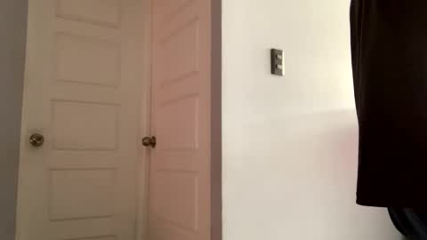 miker1239 online show from 12/27/24, 01:39