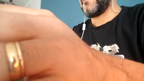 miker1239 online show from 01/09/25, 04:06