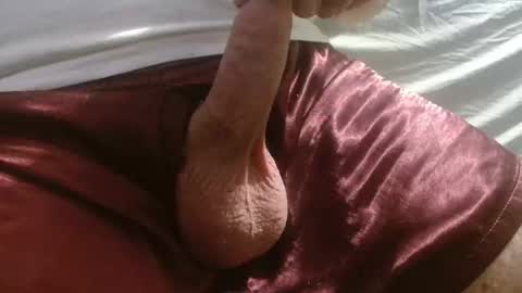 Snapshot of miketrike137 chatting on 10/20/25, 10:05 miketrike137 online show from 10/20/25, 10:05