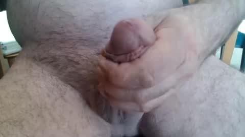 Snapshot of miketrike137 chatting on 10/31/25, 08:43 miketrike137 online show from 10/31/25, 08:43