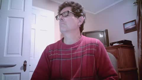 Snapshot of mikewulds chatting on 12/01/24, 11:14 Mike online show from 12/01/24, 11:14