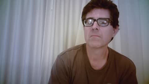 Snapshot of mikewulds chatting on 12/11/24, 02:19 Mike online show from 12/11/24, 02:19