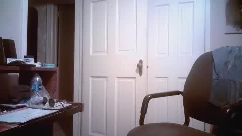 Snapshot of mikewulds chatting on 02/09/25, 02:38 Mike online show from 02/09/25, 02:38