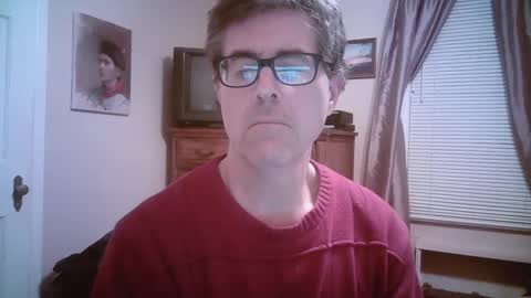 Snapshot of mikewulds chatting on 02/12/25, 12:48 Mike online show from 02/12/25, 12:48