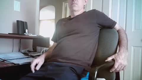 Mike online show from 09/27/25, 01:05