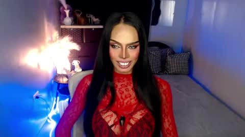 Mistress MikeyAlawi online show from 05/19/26, 05:19