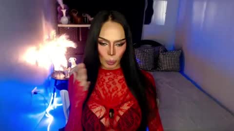 Mistress MikeyAlawi online show from 06/07/26, 11:25
