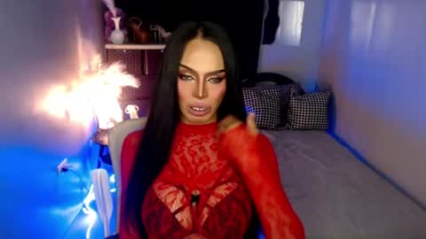 Mistress MikeyAlawi online show from 07/07/26, 04:04