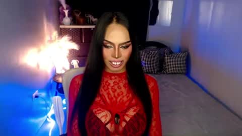 Mistress MikeyAlawi online show from 07/11/26, 08:39