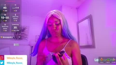 Mikeyla  online show from 01/02/25, 09:18
