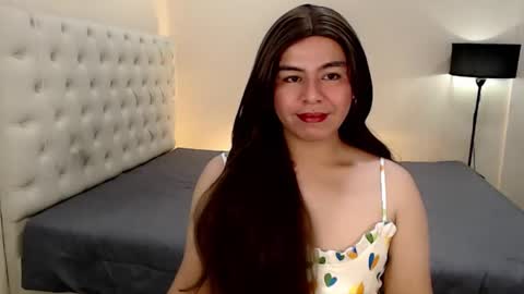 Theresa Luna online show from 01/26/25, 09:51