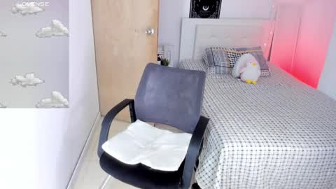 Snapshot of mikhailsweet chatting on 12/03/25, 01:46 mikhailsweet online show from 12/03/25, 01:46