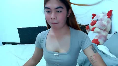 Mikhayla online show from 05/04/26, 04:19