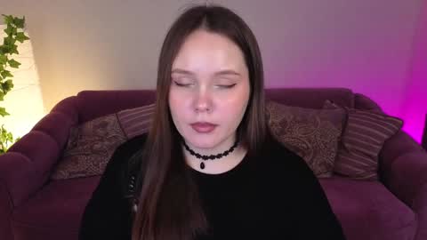 Mikki online show from 02/03/25, 11:05
