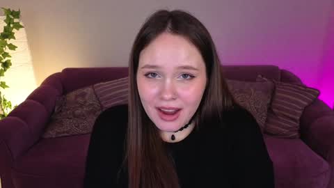 Mikki online show from 02/04/25, 02:07