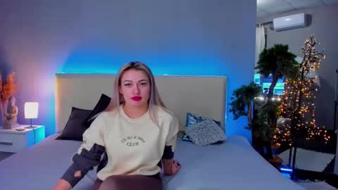 MikkiShows online show from 02/25/25, 02:54