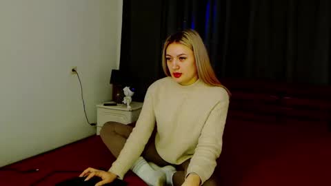 MikkiShows online show from 03/11/25, 02:07