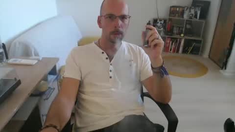 mikmik91 online show from 09/19/25, 02:07