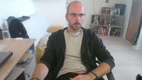 mikmik91 online show from 09/29/25, 10:20