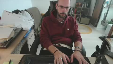 mikmik91 online show from 06/12/26, 08:57