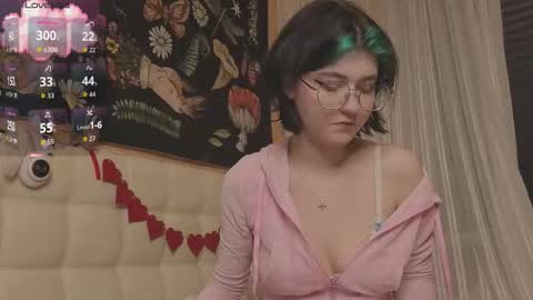 Snapshot of miko_meow chatting on 10/12/25, 02:05 Miko online show from 10/12/25, 02:05