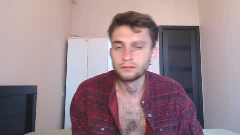 Snapshot of mikw63 chatting on 04/30/26, 06:09 Sin online show from 04/30/26, 06:09