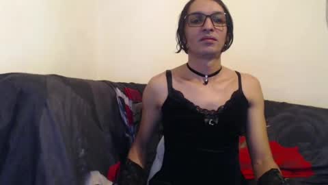Miky Zazo online show from 01/01/25, 03:57