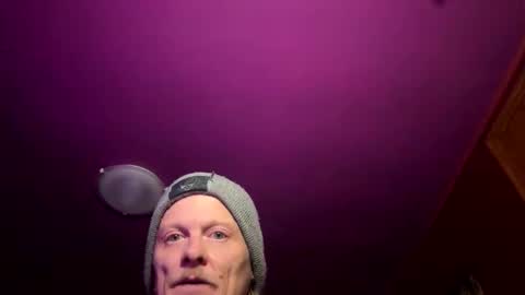 mil8207 online show from 11/16/25, 04:29