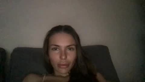 Snapshot of mila_205039 chatting on 12/18/25, 06:25 mila_205039 online show from 12/18/25, 06:25