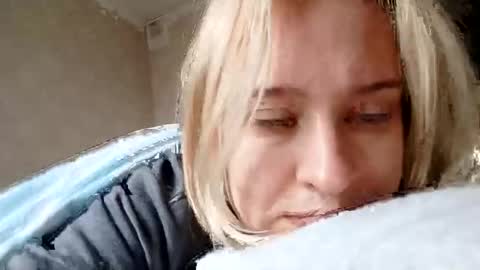 Mila 420 online show from 11/18/25, 09:47