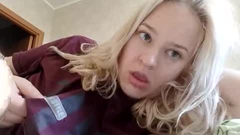 Mila 420 online show from 05/27/26, 04:53