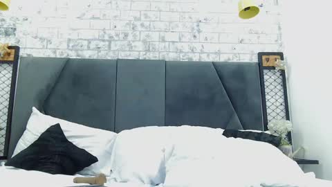 mila_adamss online show from 01/09/25, 02:40