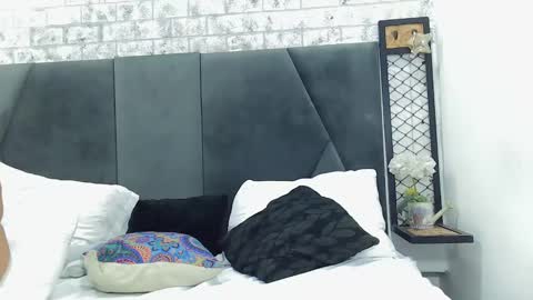 mila_adamss online show from 01/27/25, 01:30