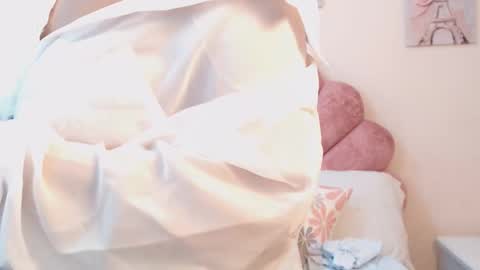 mila_adamss online show from 05/31/26, 06:09