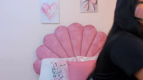 Snapshot of mila_adamss chatting on 07/02/26, 11:16 mila_adamss online show from 07/02/26, 11:16